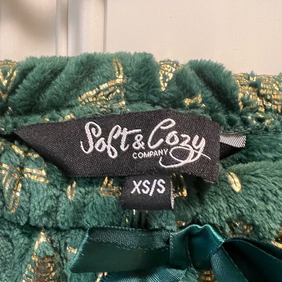 SOFT AND COZY CHRISTMAS TREE PAJAMAS  XS/S - Picture 7 of 16